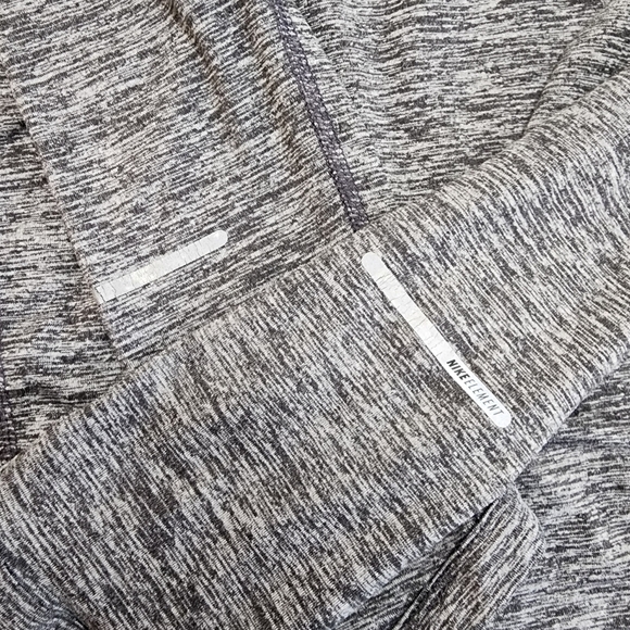 Nike size M Dri fit gray 1/4 zip running top jacket lightweight.  Thumb holes - Picture 7 of 13